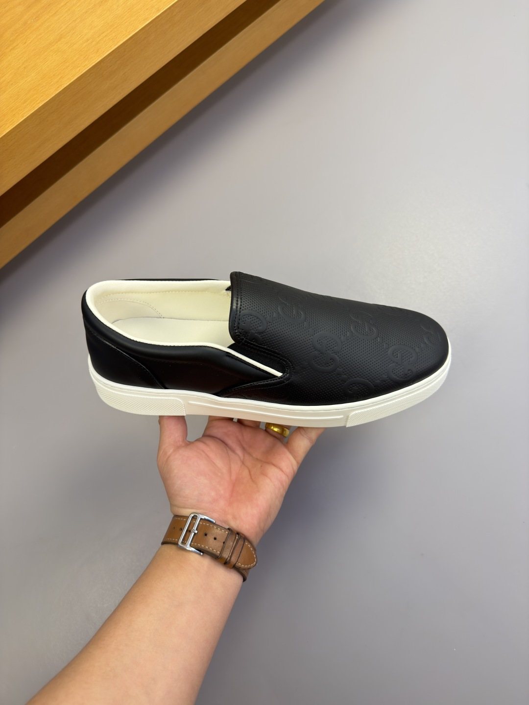 Gucci Leather Slip-On Sneakers